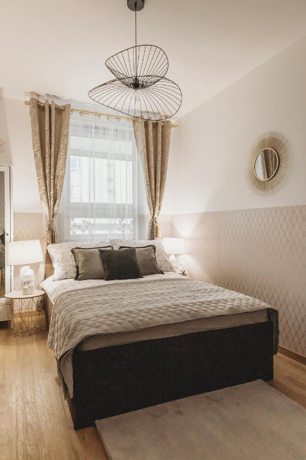 ClickTheFlat Gdański Center Prestige Apart Rooms Warschau Exterior foto